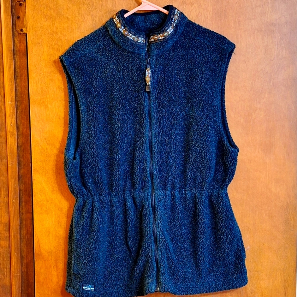 Wyoming Wear green zippered vest